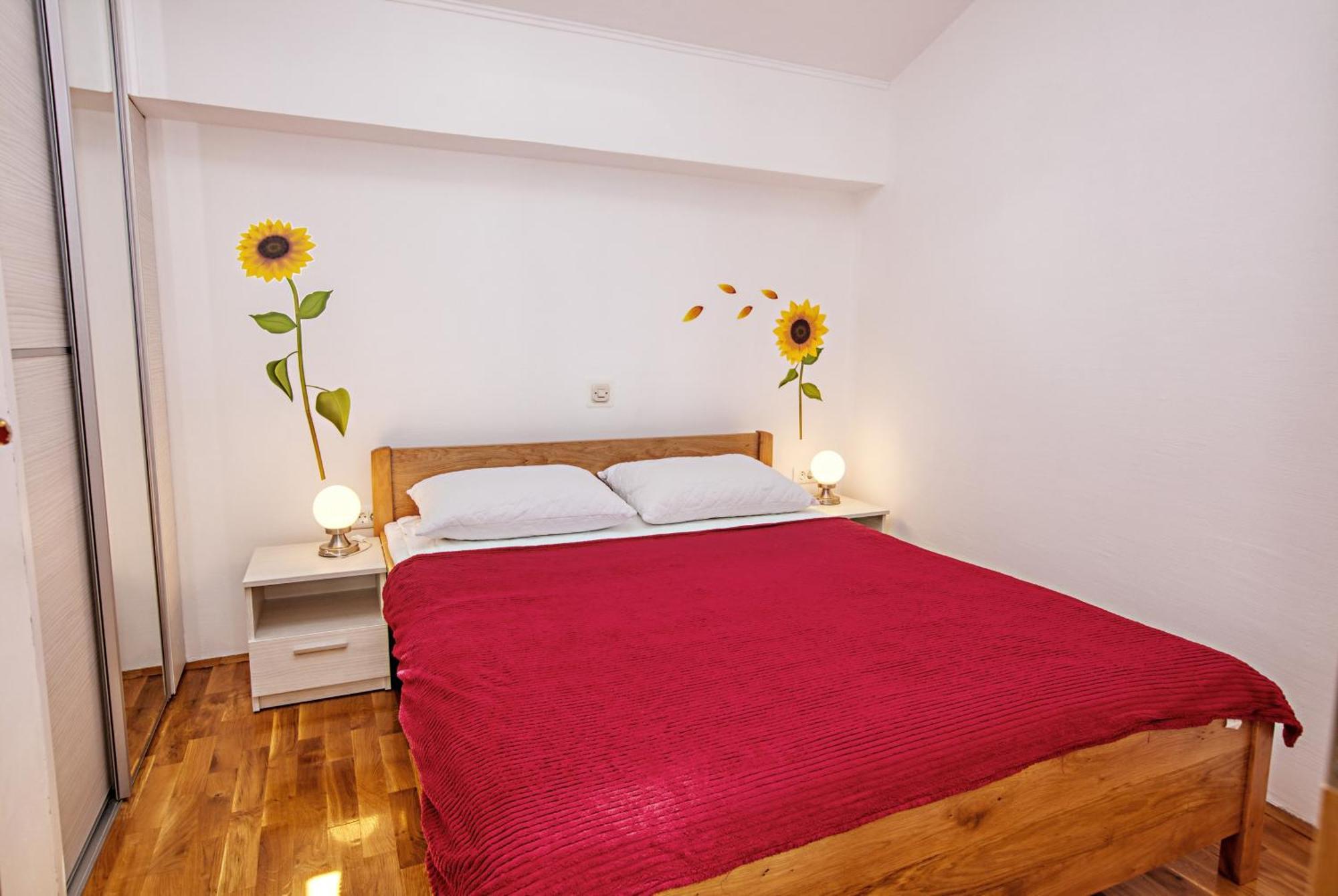 Family Friendly Seaside Apartments Brodarica, Sibenik - 4833 Brodarica  Exterior foto